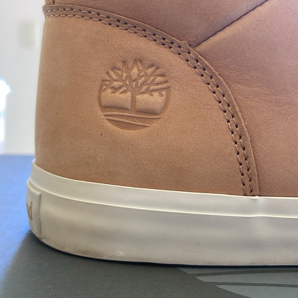 Timberland Skyla Bay Boot In Wheat Size 5.5 - image 2